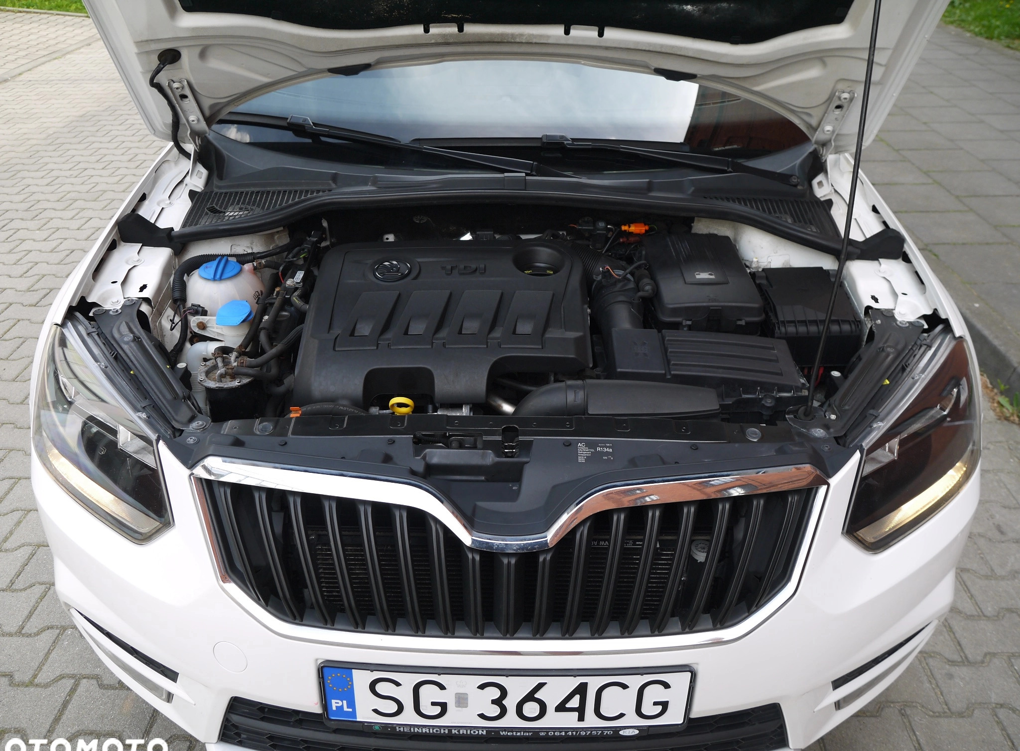 Skoda Yeti cena 39900 przebieg: 256000, rok produkcji 2014 z Gliwice małe 497